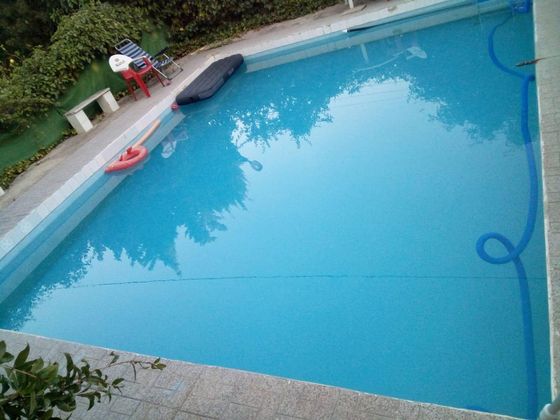 Foto 1 de Xalet en venda a Torrellano de 4 habitacions amb terrassa i piscina