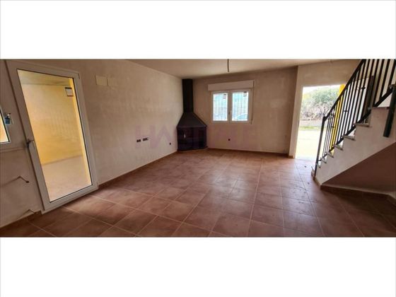 Foto 2 de Venta de chalet en Villena de 3 habitaciones y 115 m²