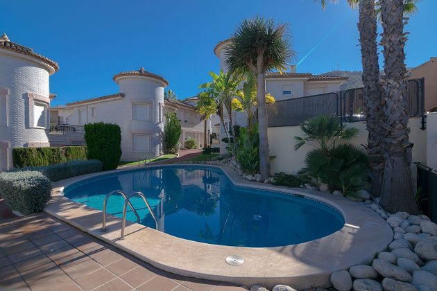 Foto 1 de Venta de casa adosada en L'Albir-Zona Playa de 5 habitaciones con terraza y piscina