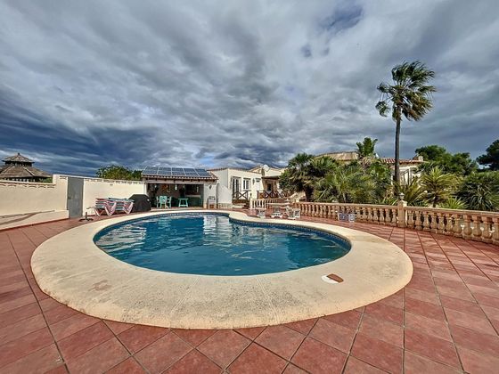 Foto 1 de Casa en venda a Casco Antiguo de 4 habitacions amb terrassa i piscina