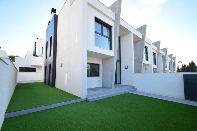 Foto 1 de Casa adossada en venda a L'Albir-Zona Playa de 3 habitacions amb terrassa i piscina