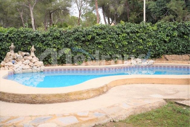 Foto 2 de Casa en venta en Rincón de Loix de 4 habitaciones con terraza y piscina