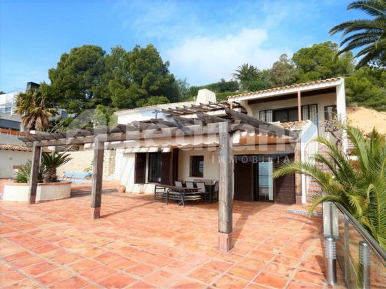 Foto 1 de Casa en venda a Altea la Vella de 4 habitacions amb terrassa i piscina