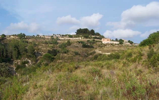 Foto 2 de Venta de terreno en Benissa de 14000 m²