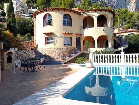 Foto 1 de Chalet en venta en Zona Puerto Blanco - Maryvilla de 4 habitaciones con terraza y piscina
