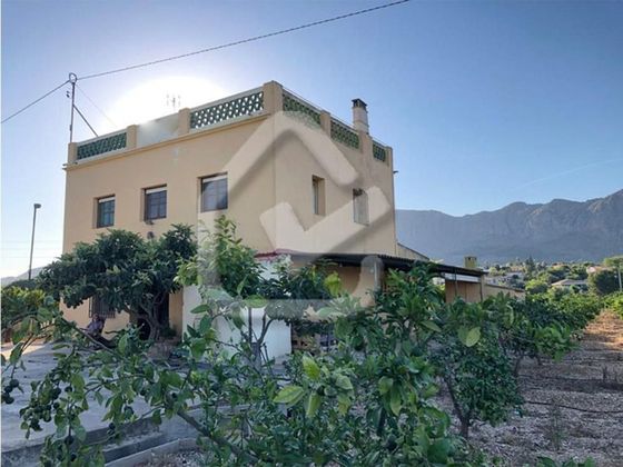 Foto 1 de Casa en venda a Beniarbeig de 5 habitacions amb terrassa