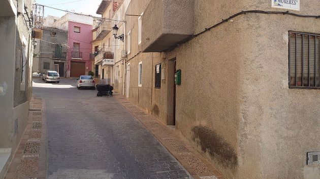 Foto 1 de Casa en venda a calle De L'ajuntament de 2 habitacions amb terrassa
