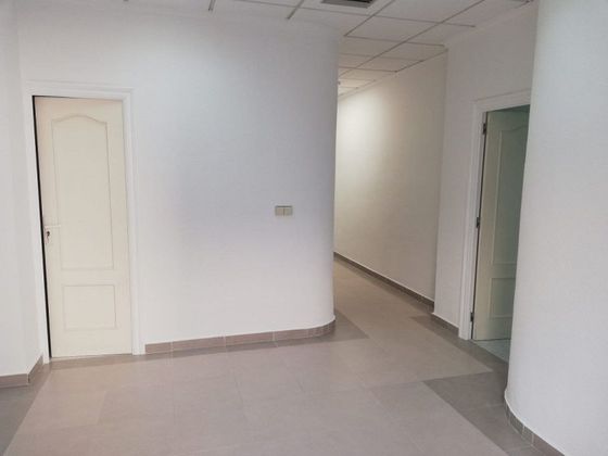 Foto 1 de Alquiler de oficina en Almoradí con aire acondicionado