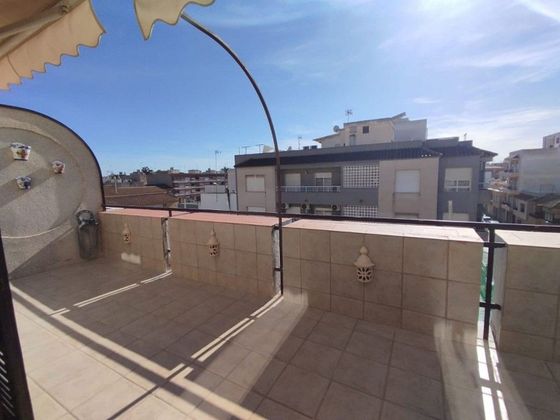 Foto 2 de Venta de ático en Almoradí de 3 habitaciones con terraza y garaje