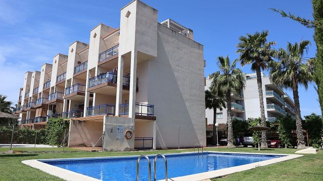 Foto 1 de Venta de piso en calle Aguaaguamarina de 2 habitaciones con terraza y piscina