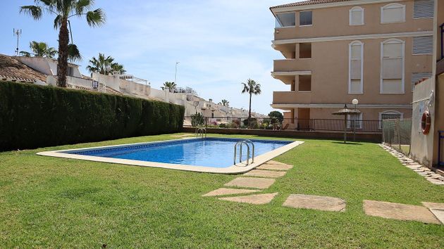 Foto 2 de Pis en venda a calle Aguaaguamarina de 2 habitacions amb terrassa i piscina