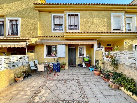 Foto 2 de Casa adossada en venda a L'Albir-Zona Playa de 3 habitacions amb piscina i jardí