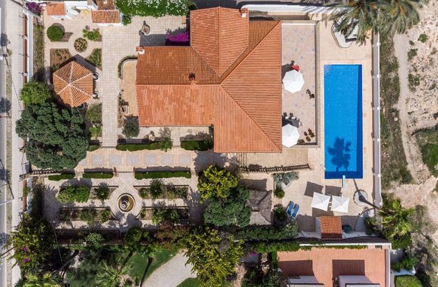Foto 2 de Xalet en venda a Arenal de 5 habitacions amb terrassa i piscina