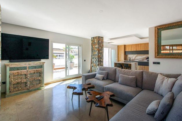 Foto 2 de Àtic en venda a Casco Urbano de 3 habitacions amb terrassa i aire acondicionat