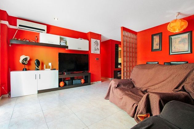 Foto 2 de Piso en venta en Casco Urbano de 3 habitaciones con terraza y aire acondicionado