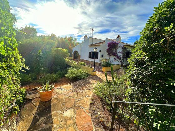 Foto 1 de Xalet en venda a Balcón al Mar-Cap Martí de 3 habitacions amb terrassa i jardí