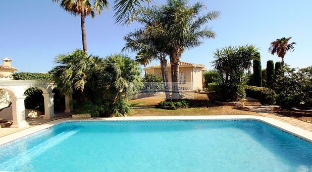 Foto 2 de Xalet en venda a calle Marquesa VI de 3 habitacions amb terrassa i piscina