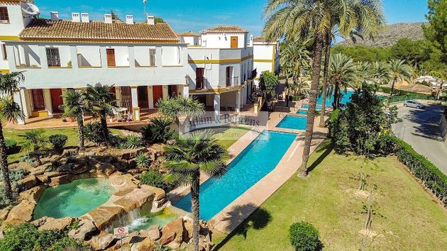 Foto 1 de Dúplex en venda a avenida De la Marina Alta de 2 habitacions amb terrassa i piscina