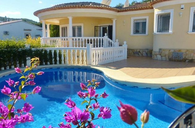 Foto 1 de Xalet en venda a Ràfol d´Almúnia (El) de 5 habitacions amb terrassa i piscina