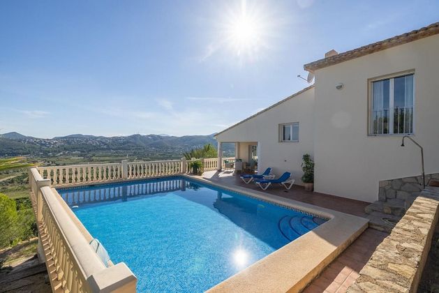 Foto 2 de Xalet en venda a La Xara - La Sella - Jesús Pobre de 3 habitacions amb terrassa i piscina