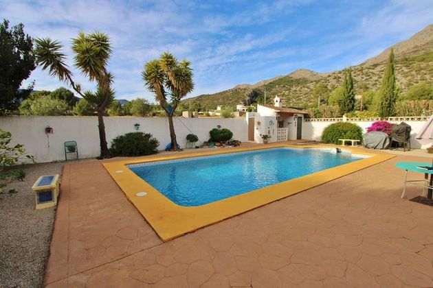 Foto 2 de Xalet en venda a Tormos de 3 habitacions amb terrassa i piscina