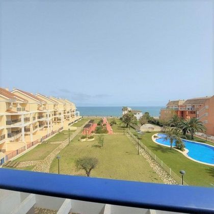 Foto 1 de Venta de ático en Les Marines/Las Marinas de 3 habitaciones con terraza y piscina
