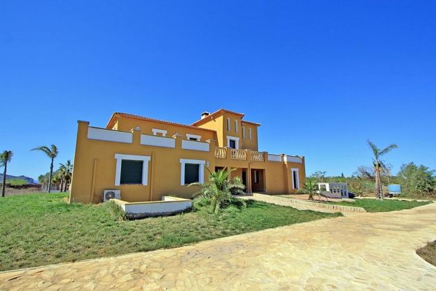 Foto 2 de Xalet en venda a La Xara - La Sella - Jesús Pobre de 6 habitacions amb terrassa i jardí