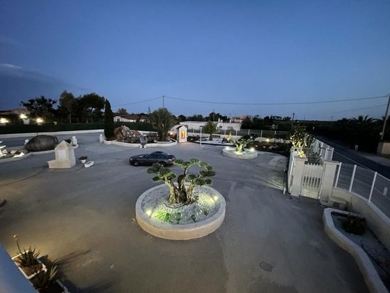 Foto 2 de Venta de chalet en El Altet de 8 habitaciones con terraza y piscina