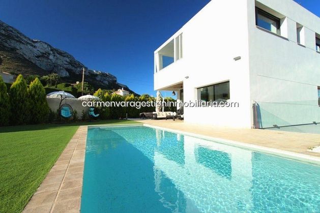 Foto 1 de Casa en venta en Saladar de 5 habitaciones con terraza y piscina