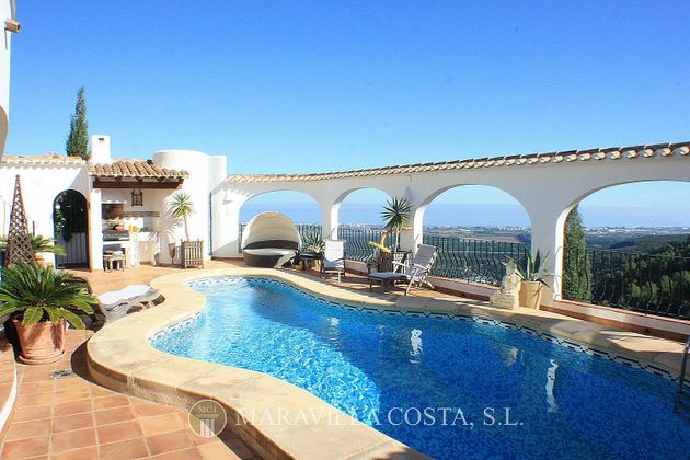 Foto 1 de Casa en venda a Pego de 4 habitacions amb terrassa i piscina