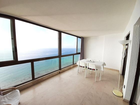 Foto 1 de Venta de piso en Playa de Levante de 1 habitación con terraza y piscina