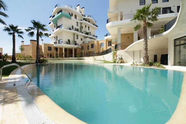 Foto 1 de Venta de ático en Villajoyosa ciudad de 3 habitaciones con terraza y piscina