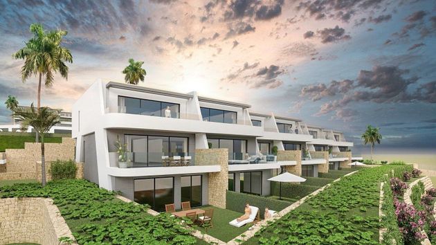 Foto 1 de Àtic en venda a Cala de Finestrat de 3 habitacions amb terrassa i piscina