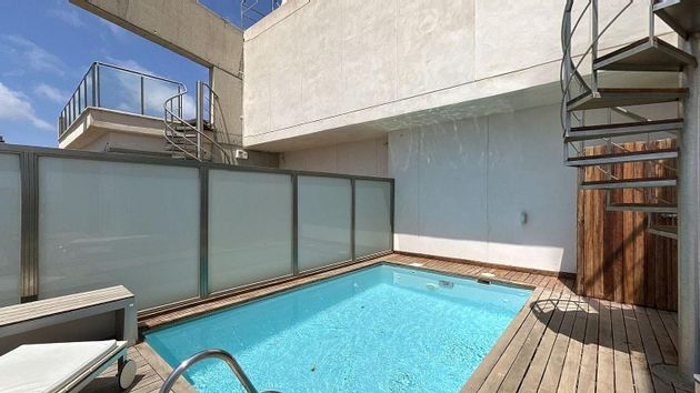 Foto 2 de Venta de ático en Pueblo Poniente de 3 habitaciones con terraza y piscina