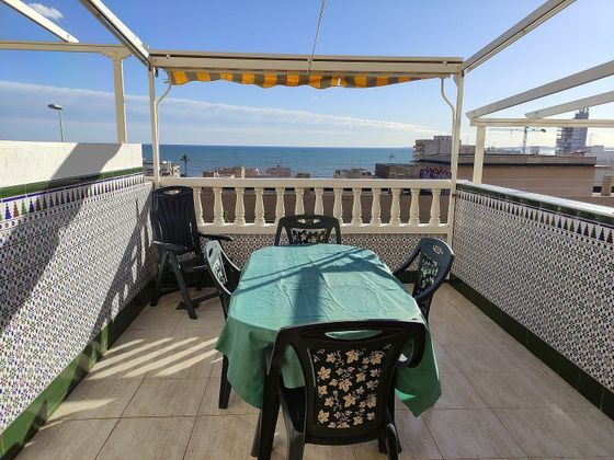 Foto 2 de Alquiler de casa adosada en Bernabéu - Santa Pola Este de 2 habitaciones con terraza y piscina