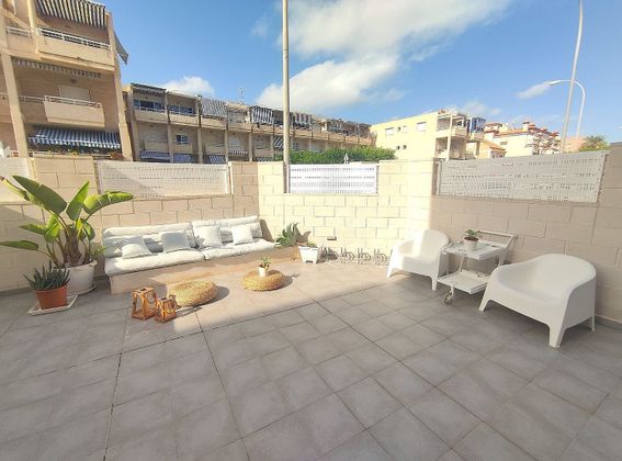 Foto 2 de Pis en lloguer a Bernabéu - Santa Pola Este de 3 habitacions amb terrassa i piscina