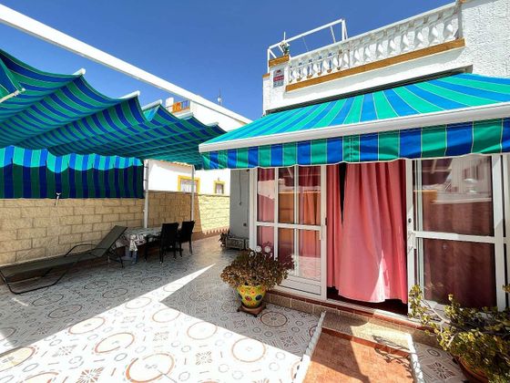 Foto 1 de Dúplex en venda a Playa Flamenca - Punta Prima de 3 habitacions amb terrassa i piscina