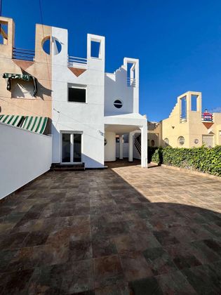 Foto 2 de Dúplex en venta en La Siesta - El Salado - Torreta de 3 habitaciones con terraza y piscina