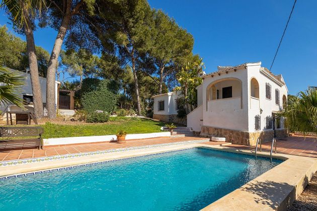 Foto 2 de Casa en venda a Arenal de 3 habitacions amb piscina i garatge