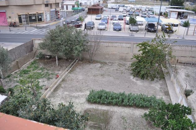 Foto 2 de Venta de casa en Villajoyosa ciudad de 6 habitaciones con terraza y garaje