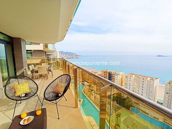 Foto 1 de Piso en alquiler en Playa de Poniente de 3 habitaciones con terraza y piscina