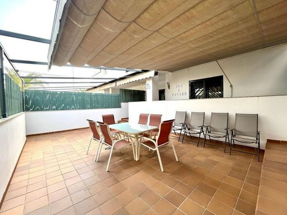 Foto 1 de Piso en venta en El Travaló - Martínez Valero de 3 habitaciones con terraza y piscina