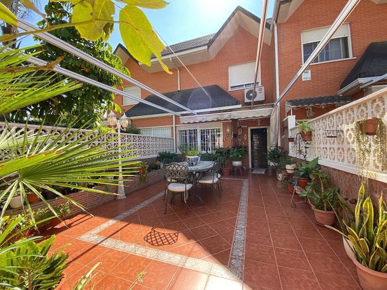 Foto 1 de Casa en venda a Ciutat Esportiva de 4 habitacions amb terrassa i piscina