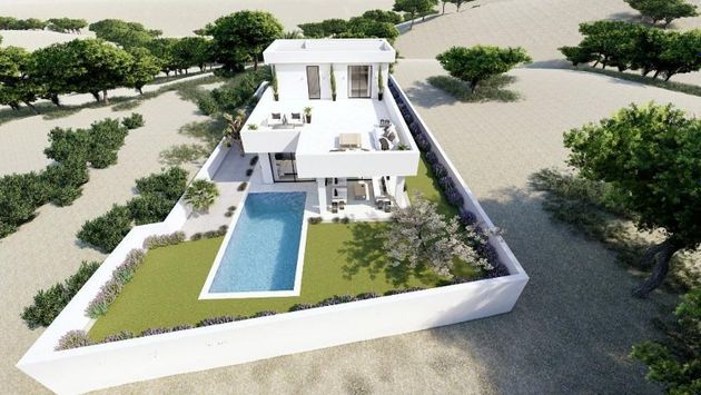 Foto 1 de Xalet en venda a Busot de 4 habitacions amb terrassa i piscina