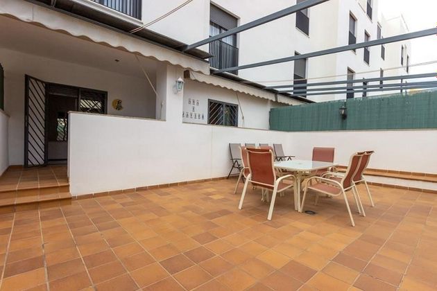 Foto 1 de Pis en venda a El Travaló - Martínez Valero de 3 habitacions amb terrassa i piscina