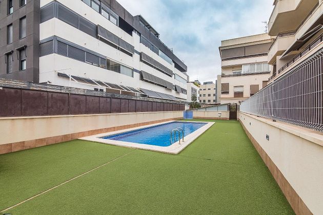 Foto 2 de Pis en venda a El Travaló - Martínez Valero de 2 habitacions amb terrassa i piscina