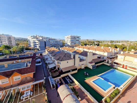 Foto 1 de Casa en venda a Ciutat Universitària de 3 habitacions amb terrassa i piscina