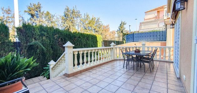 Foto 2 de Xalet en venda a La Portalada de 7 habitacions amb terrassa i piscina