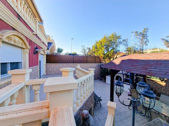 Foto 2 de Casa en venda a La Portalada de 5 habitacions amb terrassa i garatge