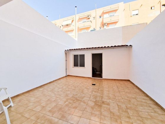Foto 2 de Dúplex en venda a Carrús Est - Camí dels Magros de 3 habitacions amb terrassa i balcó